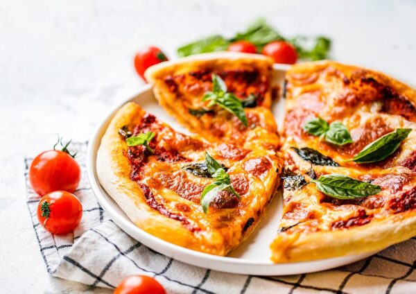 What Makes a Great Italian Pizza? Key Ingredients and Cooking Techniques